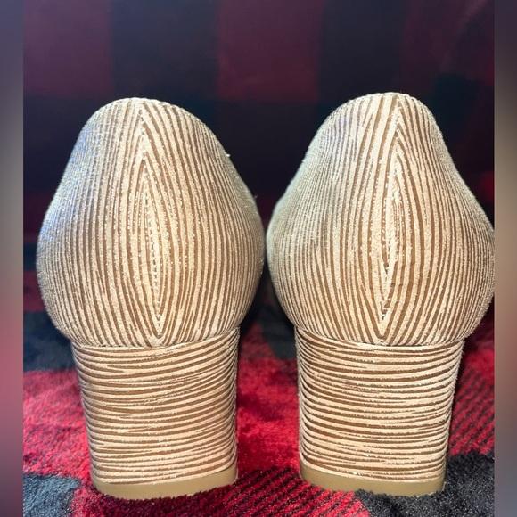 Aquatalia Women Pasha Pointy Toe Pump US 7 Brown Striped Leather Made In Italy - Picture 7 of 9